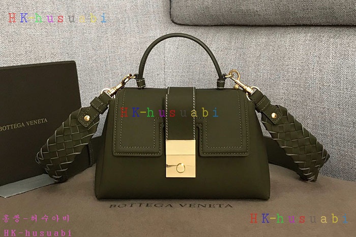 ★미러급★  보테가베네타 미니 피아짜백 BV 567208-3