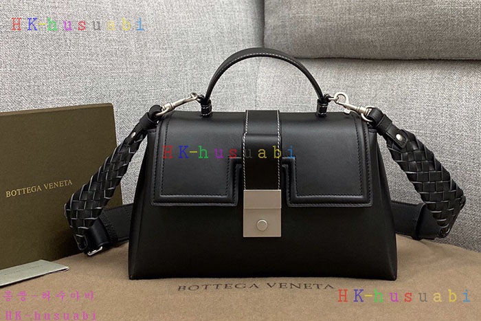 ★미러급★  보테가베네타  피아짜백 BV 567209