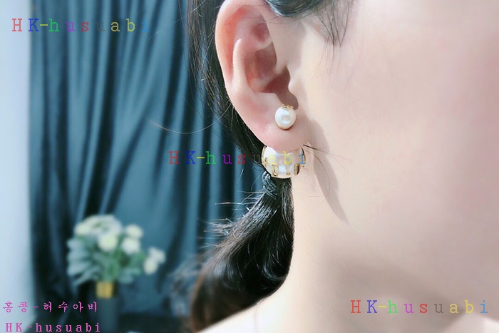 NEW 디올 귀걸이 신상 D 4017817