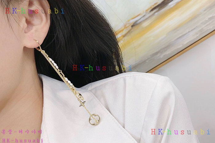 NEW 루이비통 귀걸이 신상 LV 0024220
