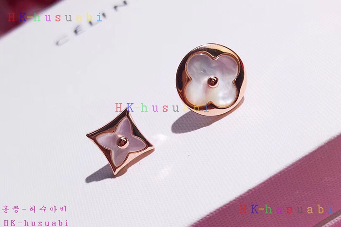 NEW 루이비통 귀걸이 신상 LV 0024222