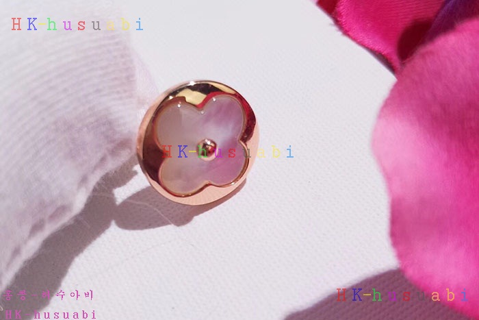 NEW 루이비통 귀걸이 신상 LV 0024222