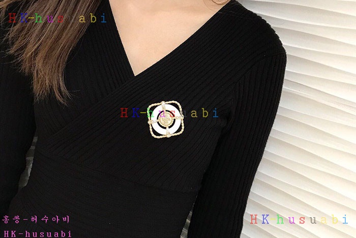 NEW 샤넬 브로치 신상 CH 4017802