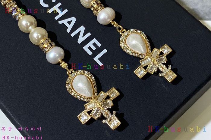 NEW 샤넬 귀걸이 신상 CH 4017785