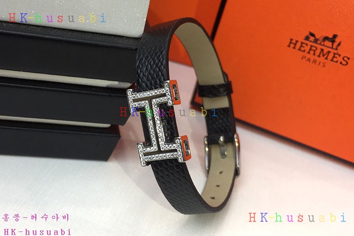 NEW 에르메스 팔찌 신상 H685553
