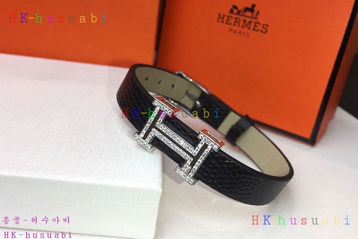 NEW 에르메스 팔찌 신상 H685553