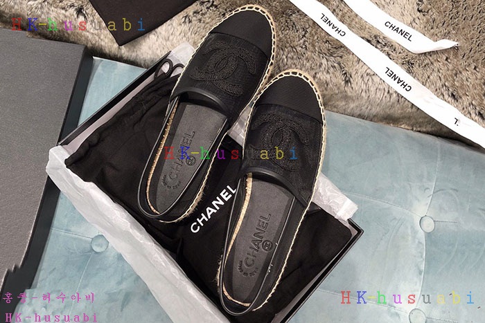 NEW 샤넬  신발 신상 CH 2225808