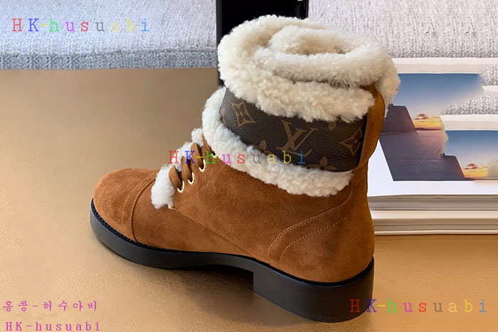 NEW 루이비통 신발 신상 L 1244432