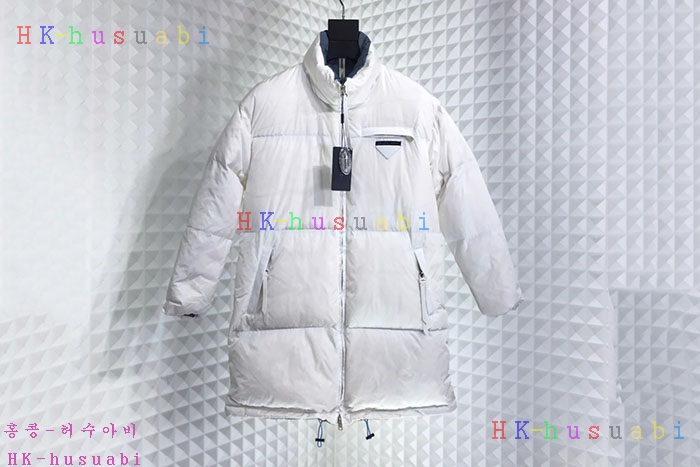 NEW 프라다 패딩 신상 P 2733254
