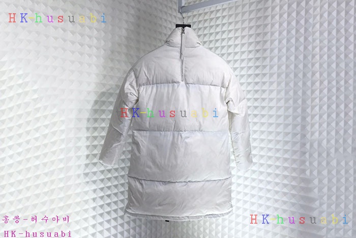 NEW 프라다 패딩 신상 P 2733254