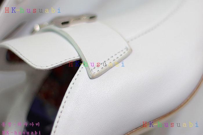 NEW 에르메스 신발 신상 H 4677747
