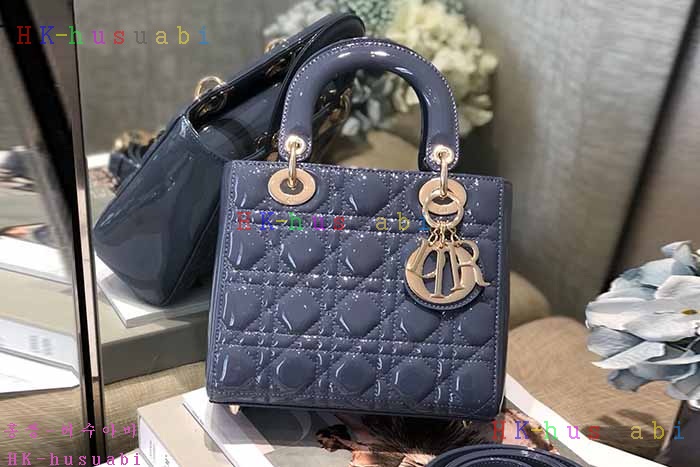 ★미러급★ 디올 레이디백 DR 953322