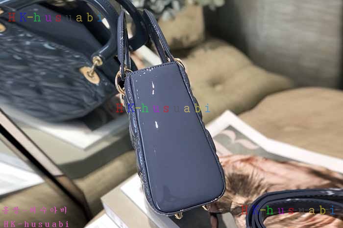 ★미러급★ 디올 레이디백 DR 953322