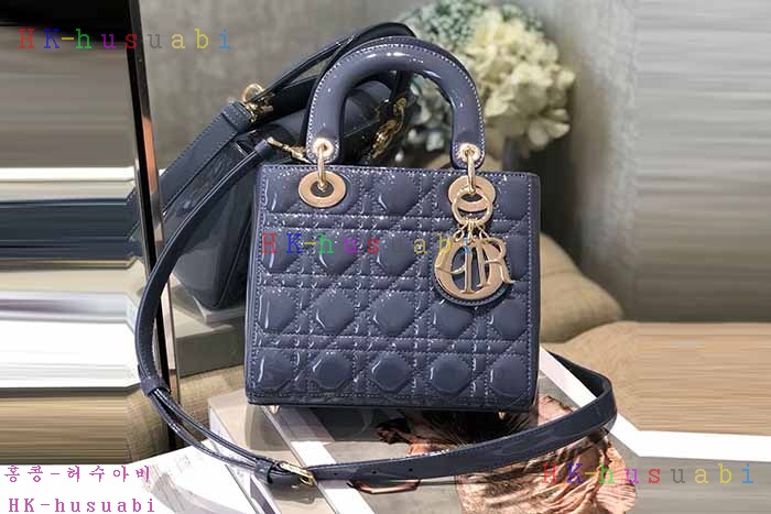 ★미러급★ 디올 레이디백 DR 953322