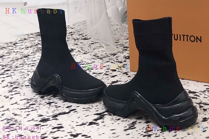 NEW 루이비통 신발 신상 LV 4572233