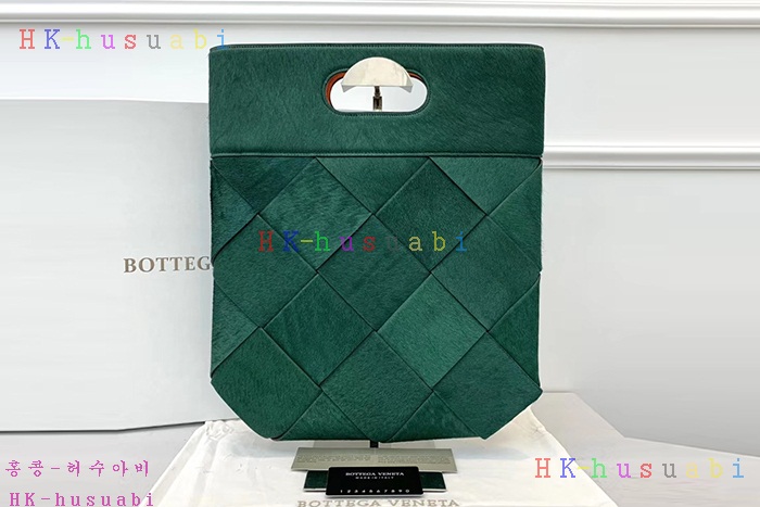 ★미러급★ 보테가베네타 슬립 토트 백 BV 574154-2