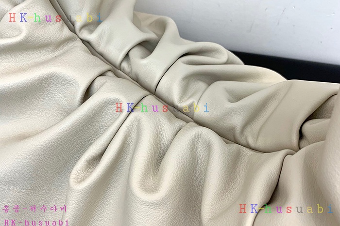 ★미러급★ 보테가베네타 숄더 파우치 BV 607985-3