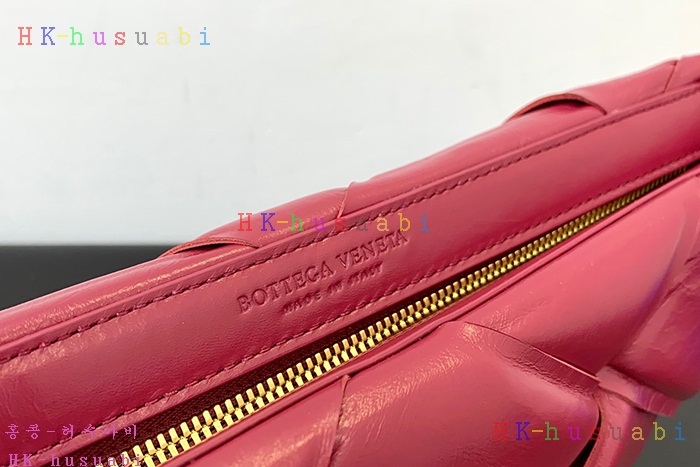 ★미러급★ 보테가베네타  파우치백  BV 593019-4