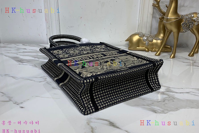 ★미러급★ 디올 미니 북 토트백 DR 64222-3
