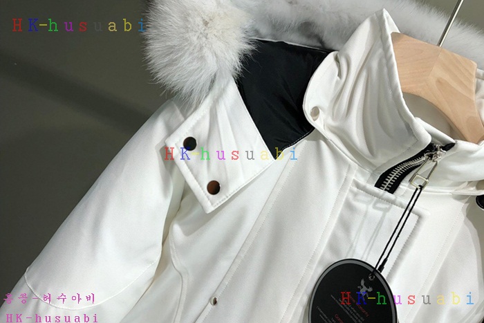NEW 무스너클 패딩 신상 M 45822216