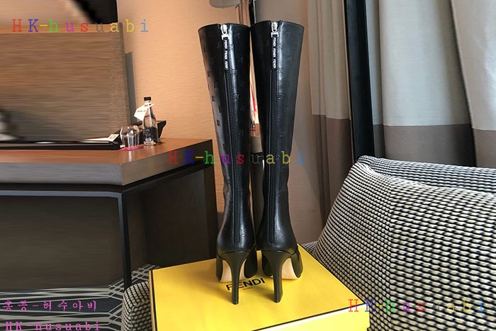 NEW 펜디 신발 신상 F 4572282