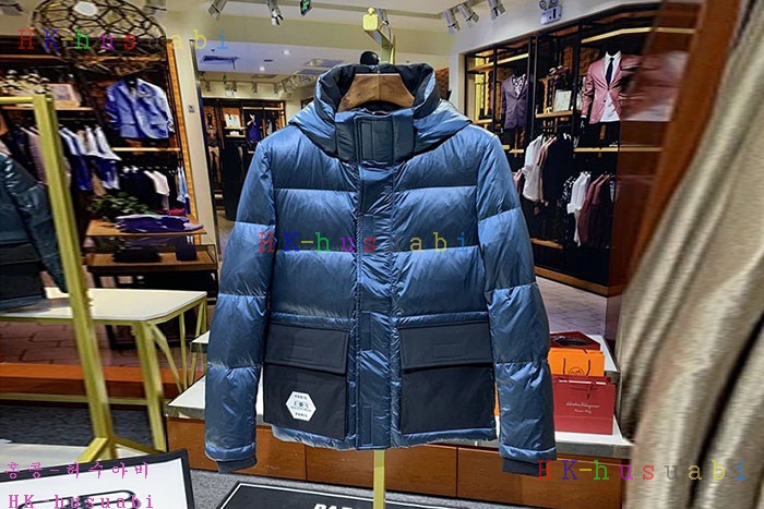 NEW 발렌시아가 패딩 신상 B 9454421