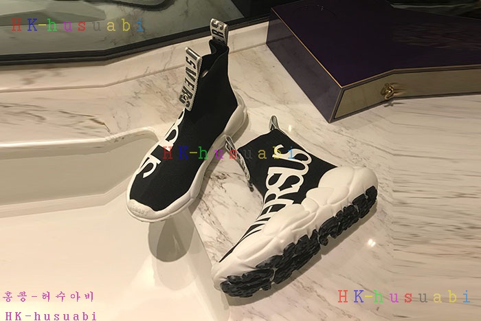 NEW 베르사체 신발 신상 V 1577421