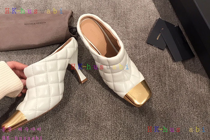 NEW 보테가베네타 신발 신상 B 4244101