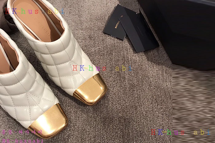 NEW 보테가베네타 신발 신상 B 4244101