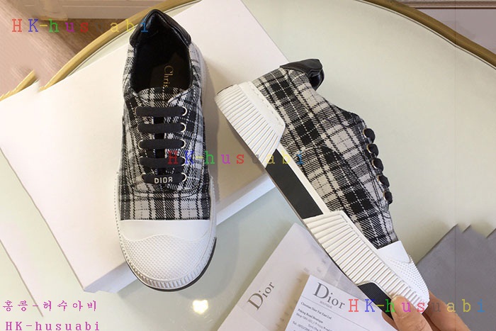 NEW 디올 신발 신상 DR 425102