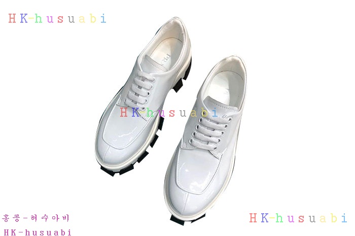 NEW 프라다 여성용 신발 P375552