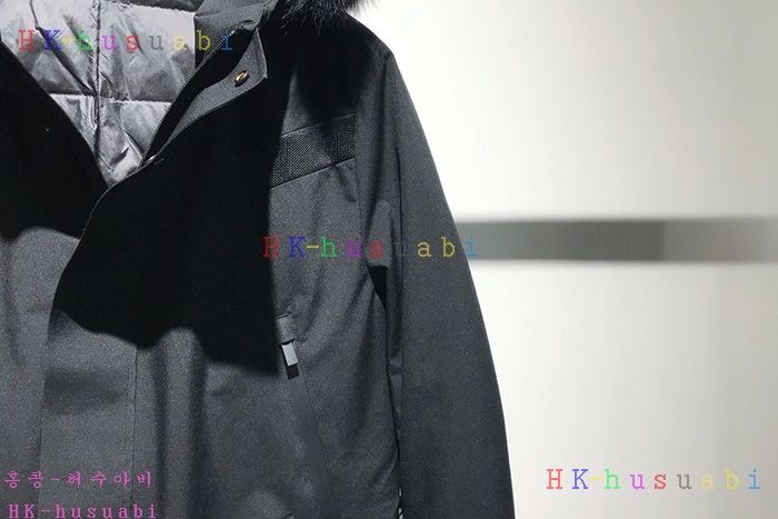 NEW 펜디 패딩 신상 FD 922545