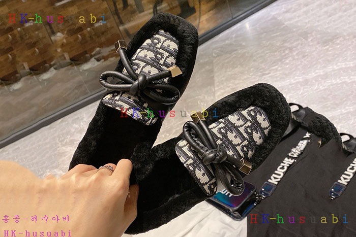 NEW 디올 신발 신상 DR 458241