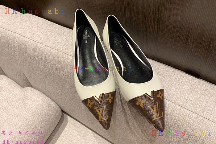 NEW 루이비통 신상 신발 LV 222604