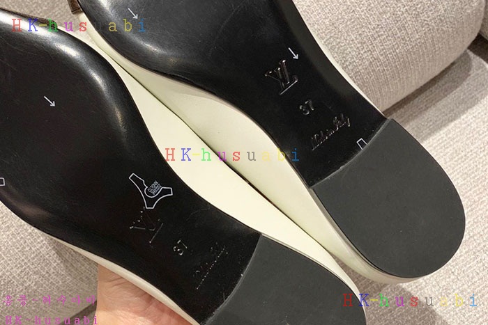 NEW 루이비통 신상 신발 LV 222604