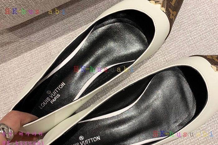 NEW 루이비통 신상 신발 LV 222604