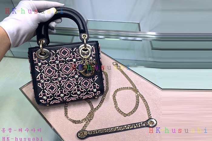 ★미러급★ 디올 레이디백 DR 1252550