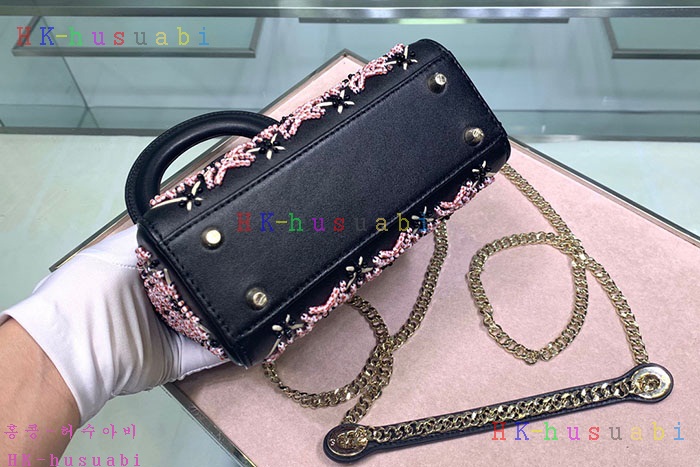 ★미러급★ 디올 레이디백 DR 1252550