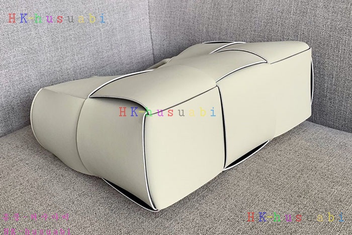★미러급★ 보테가베네타 아르코 토트백 BV 609175-2