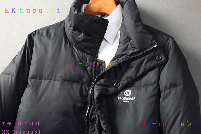 NEW 발렌시아가 패딩 신상 B9596661