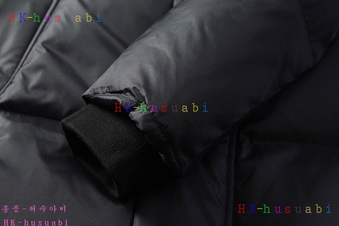 NEW 발렌시아가 패딩 신상 B9596661