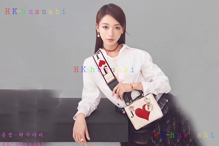 NEW 디올 팔찌 신상 D 388875