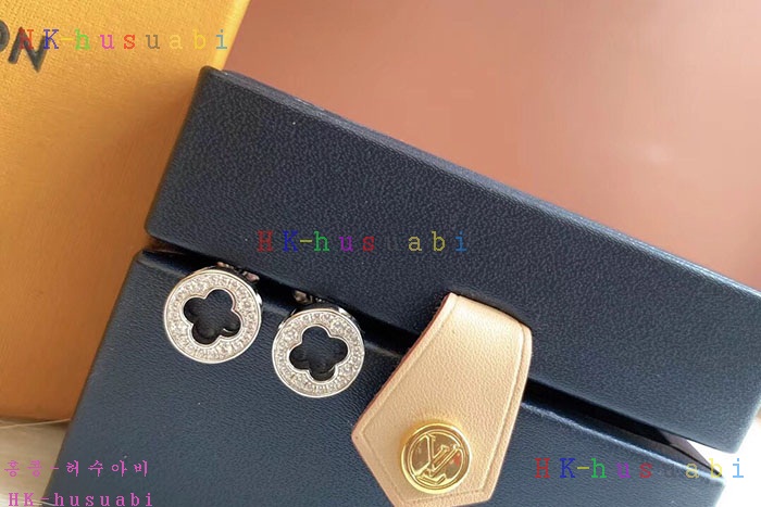 NEW 루이비통 귀걸이 신상 LV 140775