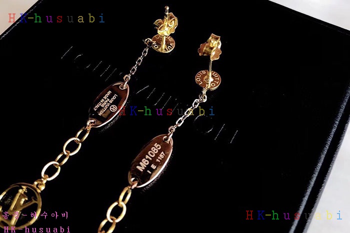 NEW 루이비통 귀걸이 신상 LV 140772