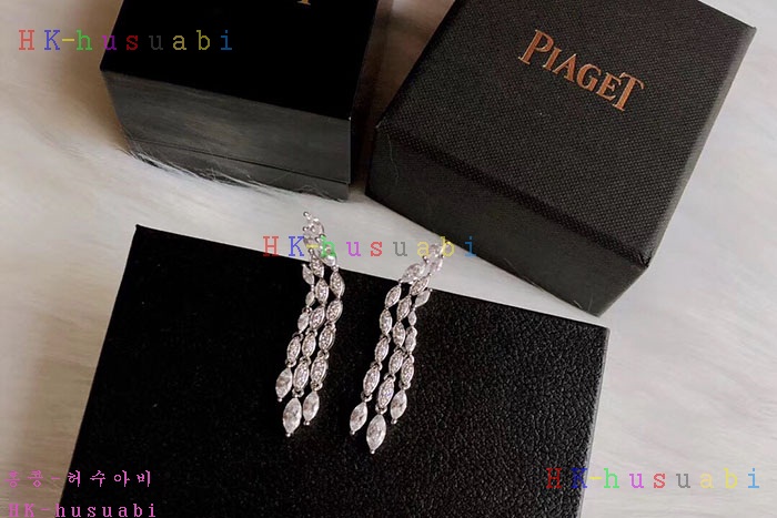 NEW 피아제 귀걸이 신상 P 728110