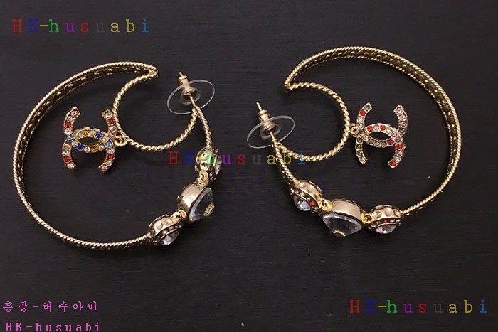 NEW 샤넬 귀걸이 신상 CH 40189369