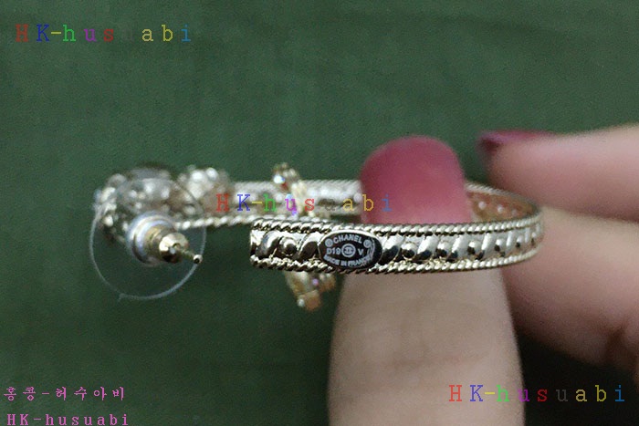 NEW 샤넬 귀걸이 신상 CH 40189369