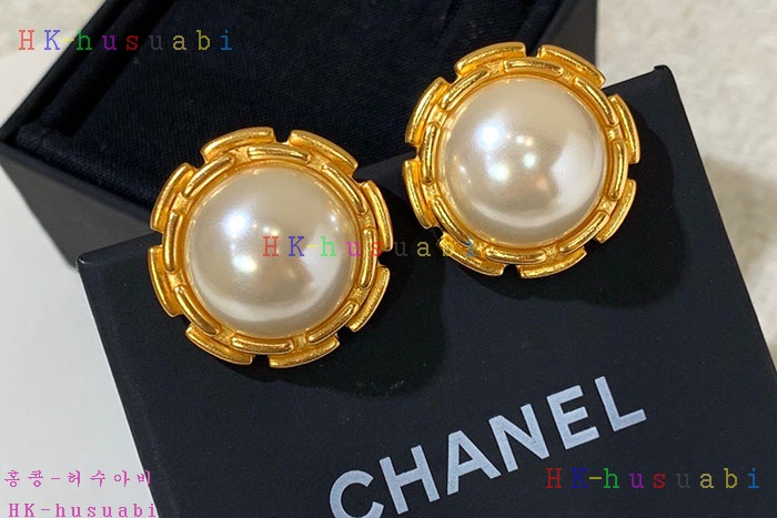 NEW 샤넬 귀걸이 신상 CH 40189350