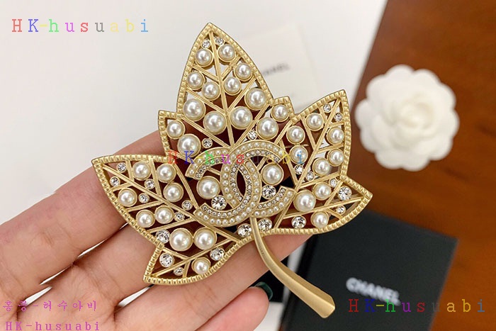 NEW 샤넬 브로치 신상 CH 4018911