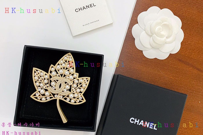 NEW 샤넬 브로치 신상 CH 4018911
